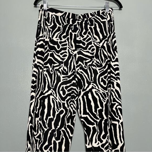 NWT Diane Von Furstenburg Capsian Jersey Pants March Tiger Women’s Size M - Picture 5 of 12